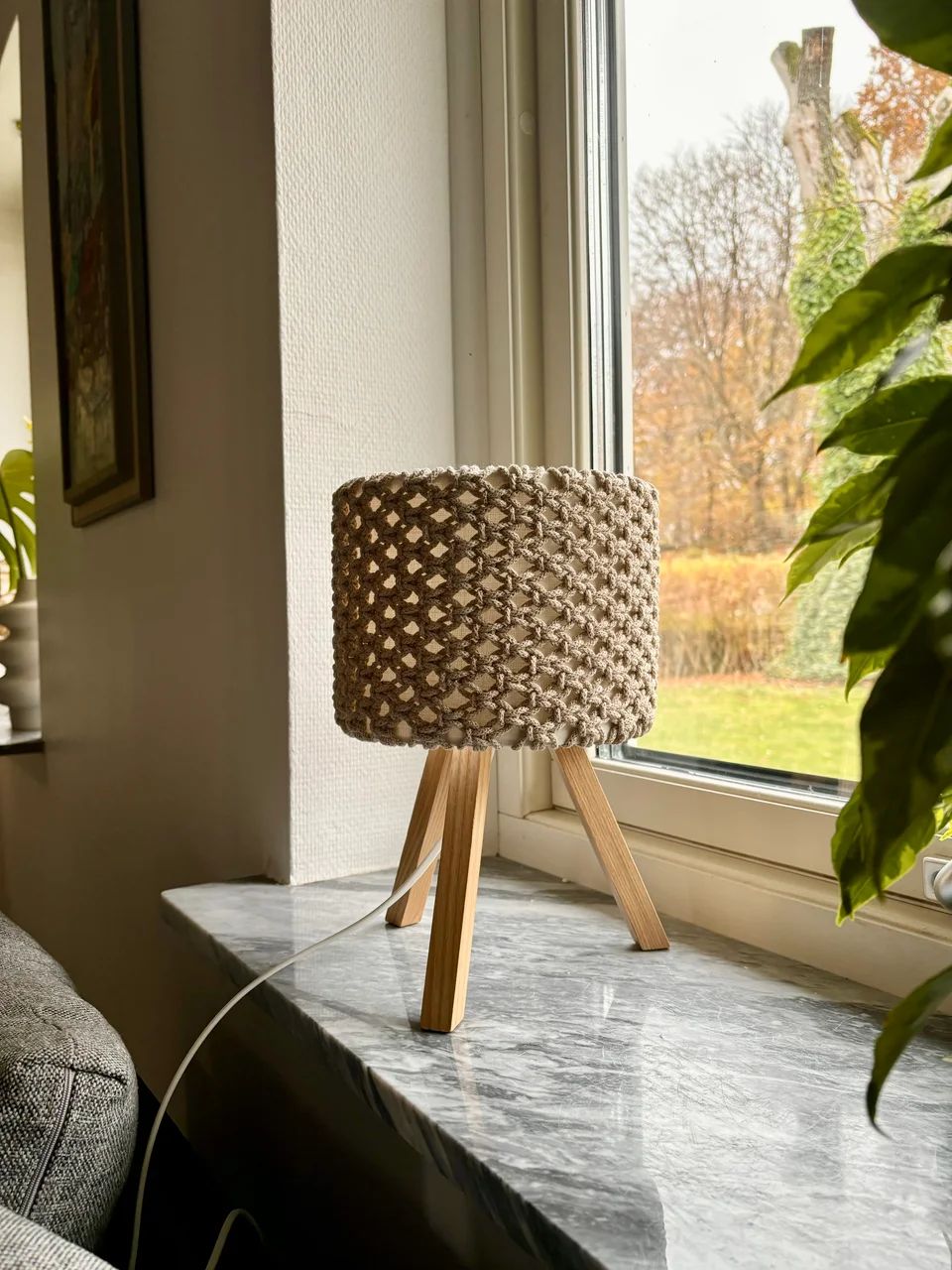 Bloom table lamp - wood base