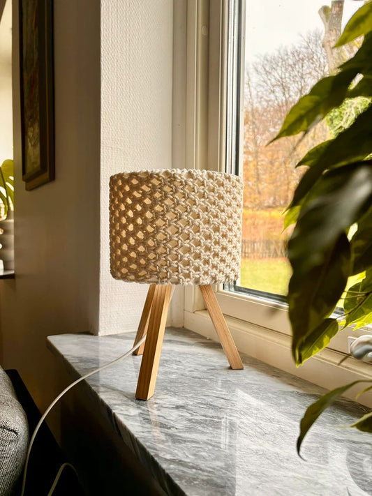 Bloom table lamp - wood base