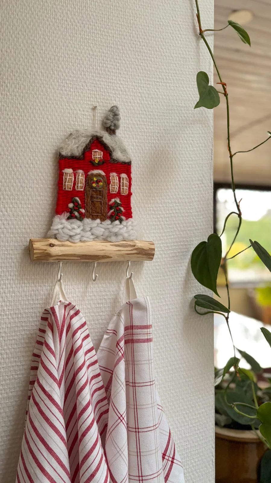 Christmas wall holders
